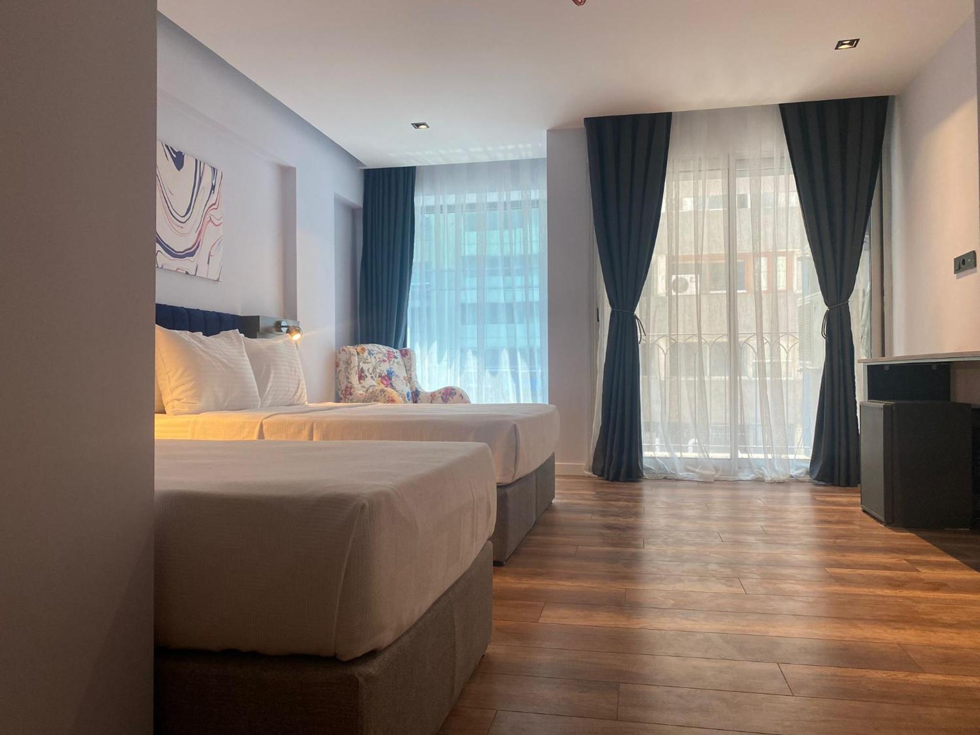 The Royals Hotel Ізмір Екстер'єр фото